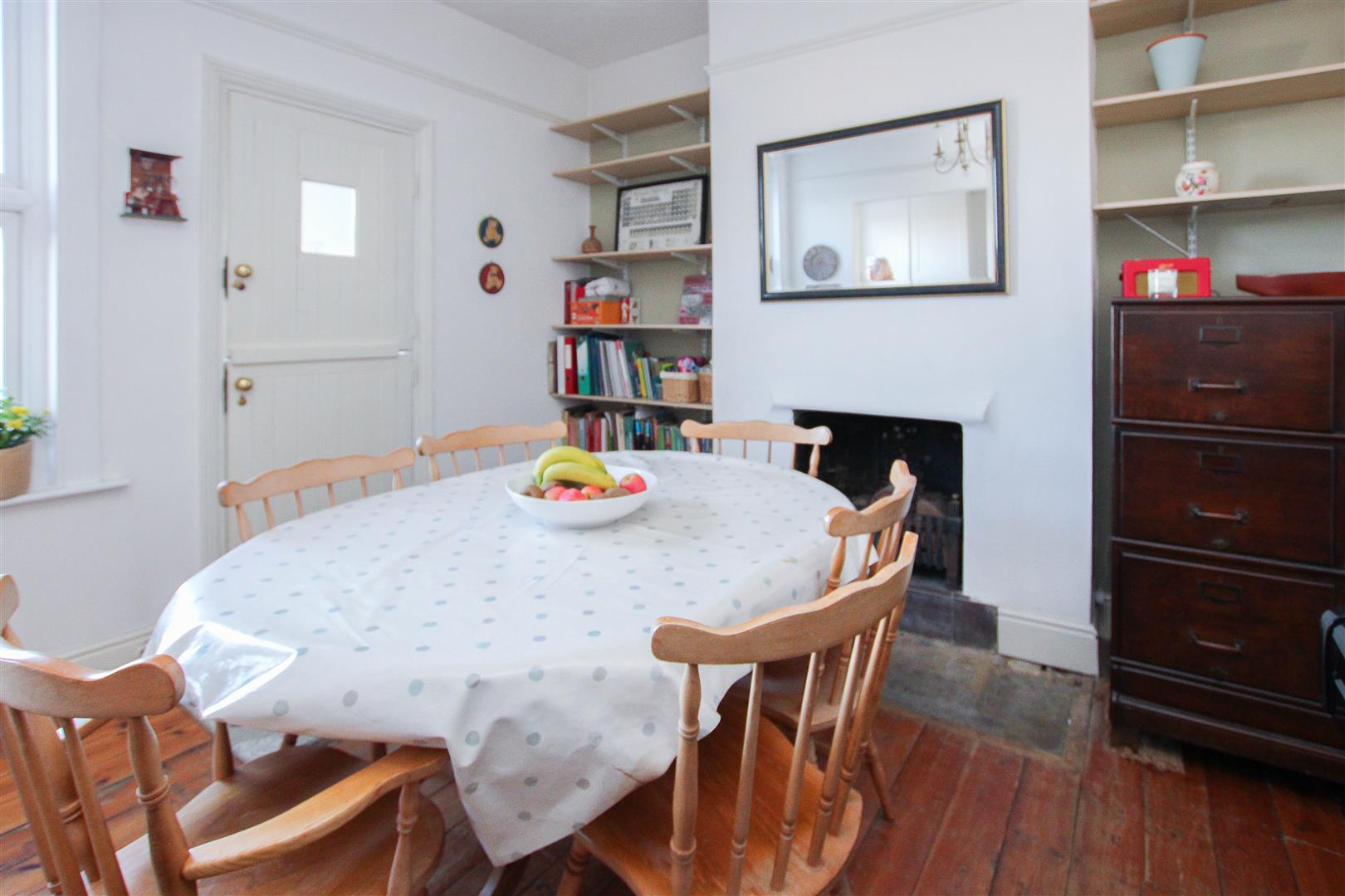 Warescot Road, Brentwood Keith Ashton